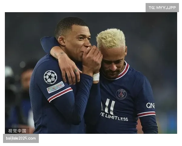 欧冠快讯：皇马主场1-1战平巴黎，维尼修斯破门，姆巴佩点射扳平
